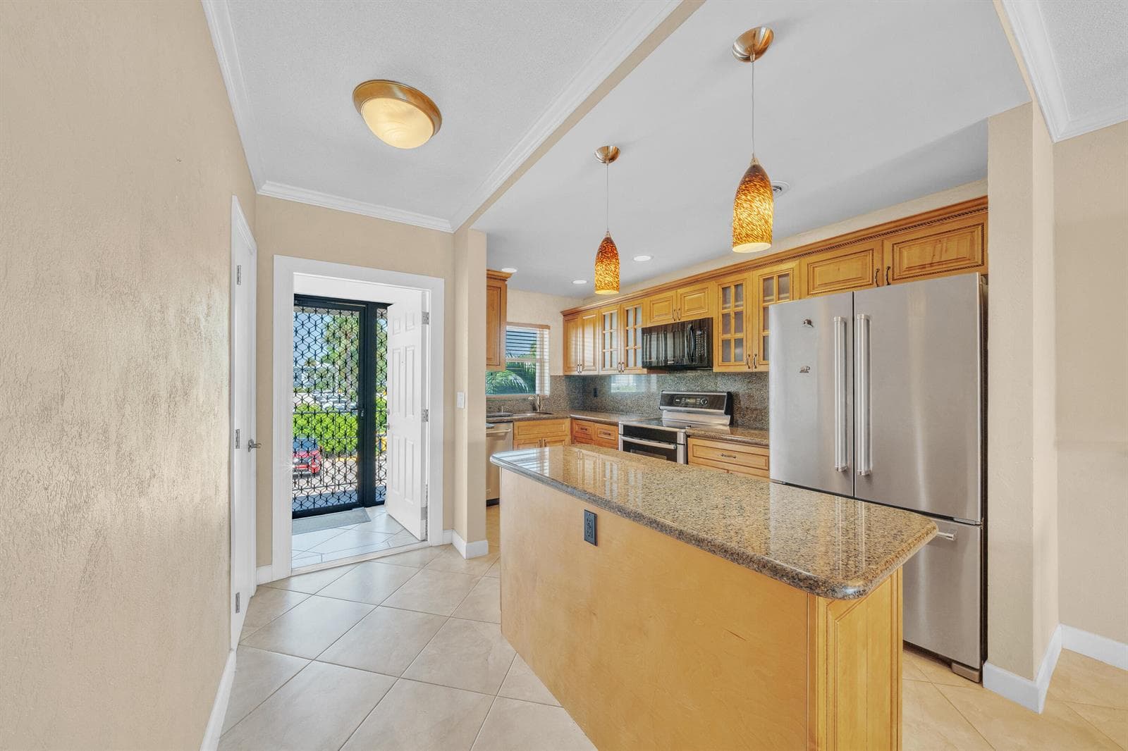 711 NE Harbour Terrace 409 photo 8