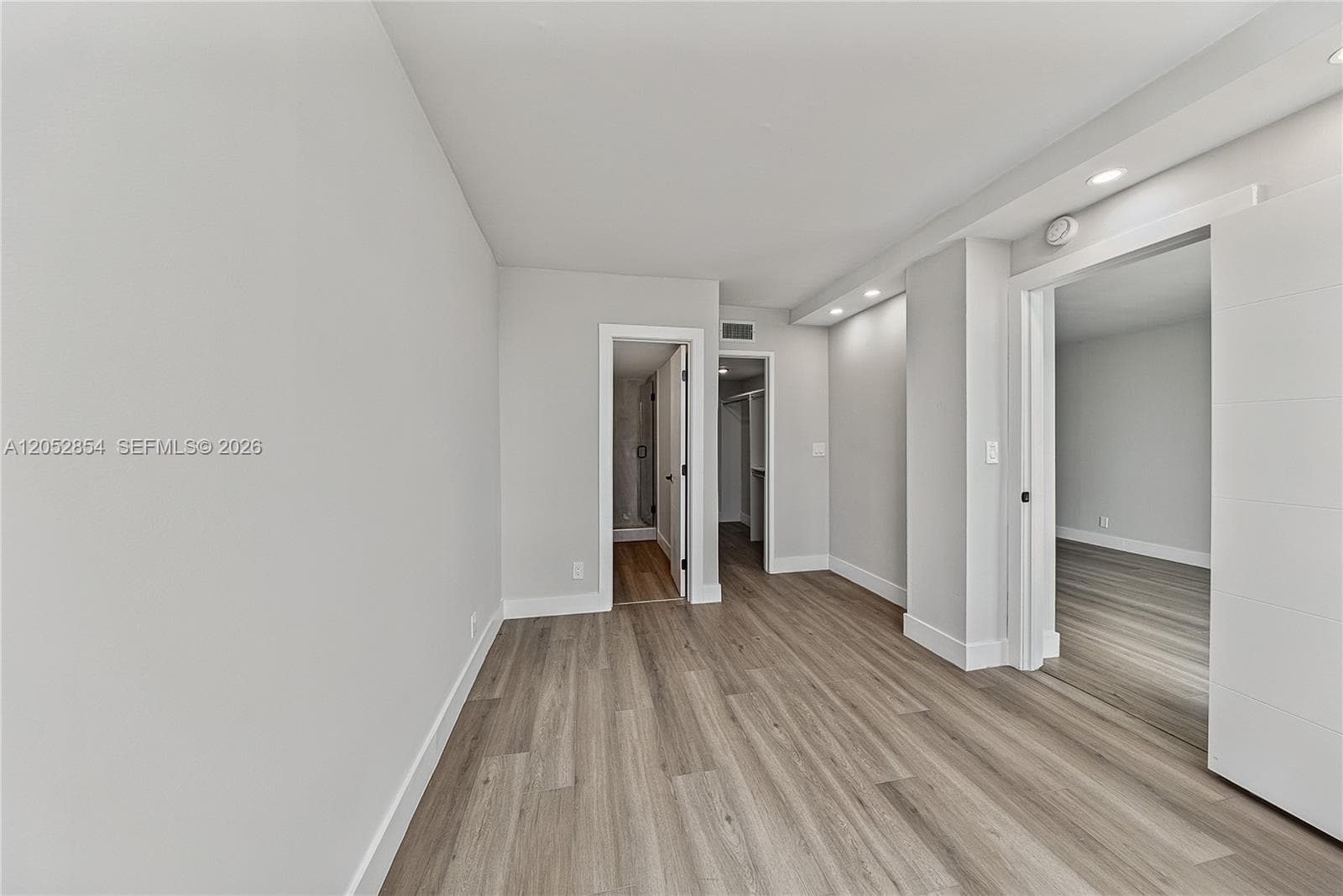 155 Isle Of Venice Dr 602 photo 17
