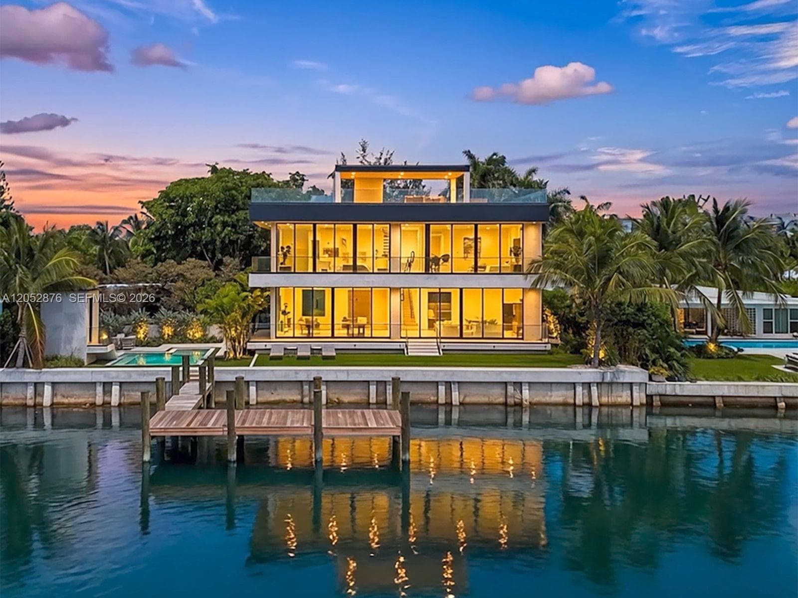 1141 N Biscayne Point Rd 1