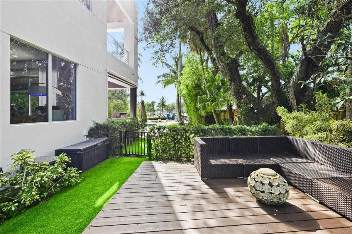 1304 SW 9th Street photo 23