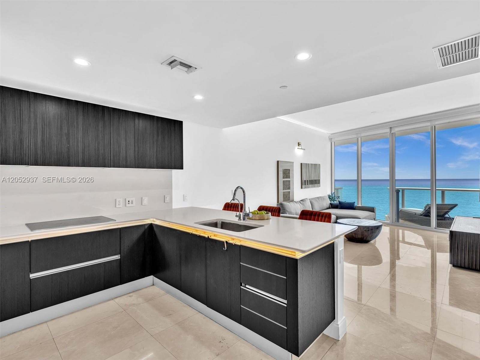 17001 Collins Ave 2106 photo 5