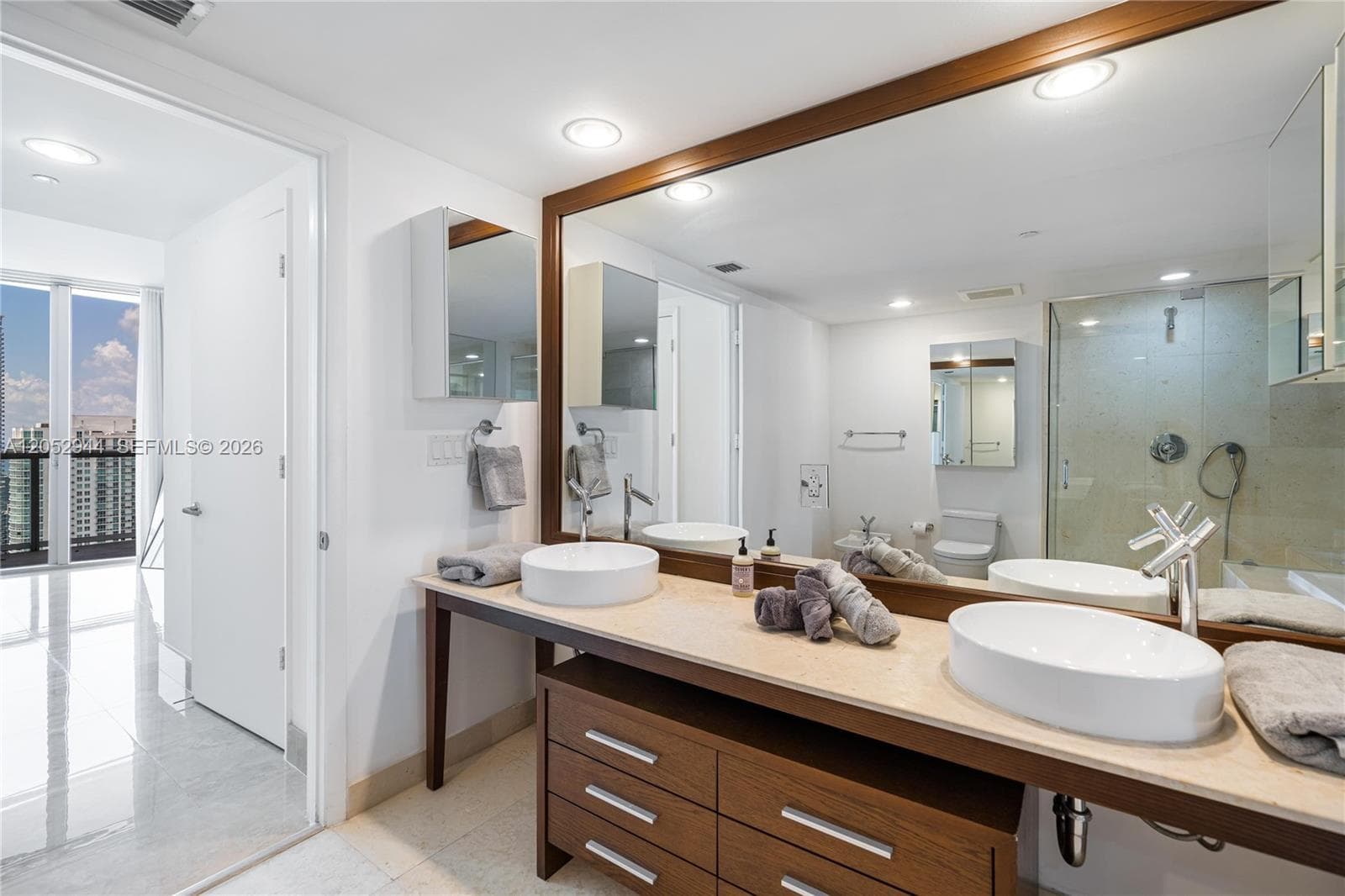 495 Brickell 5705 photo 18