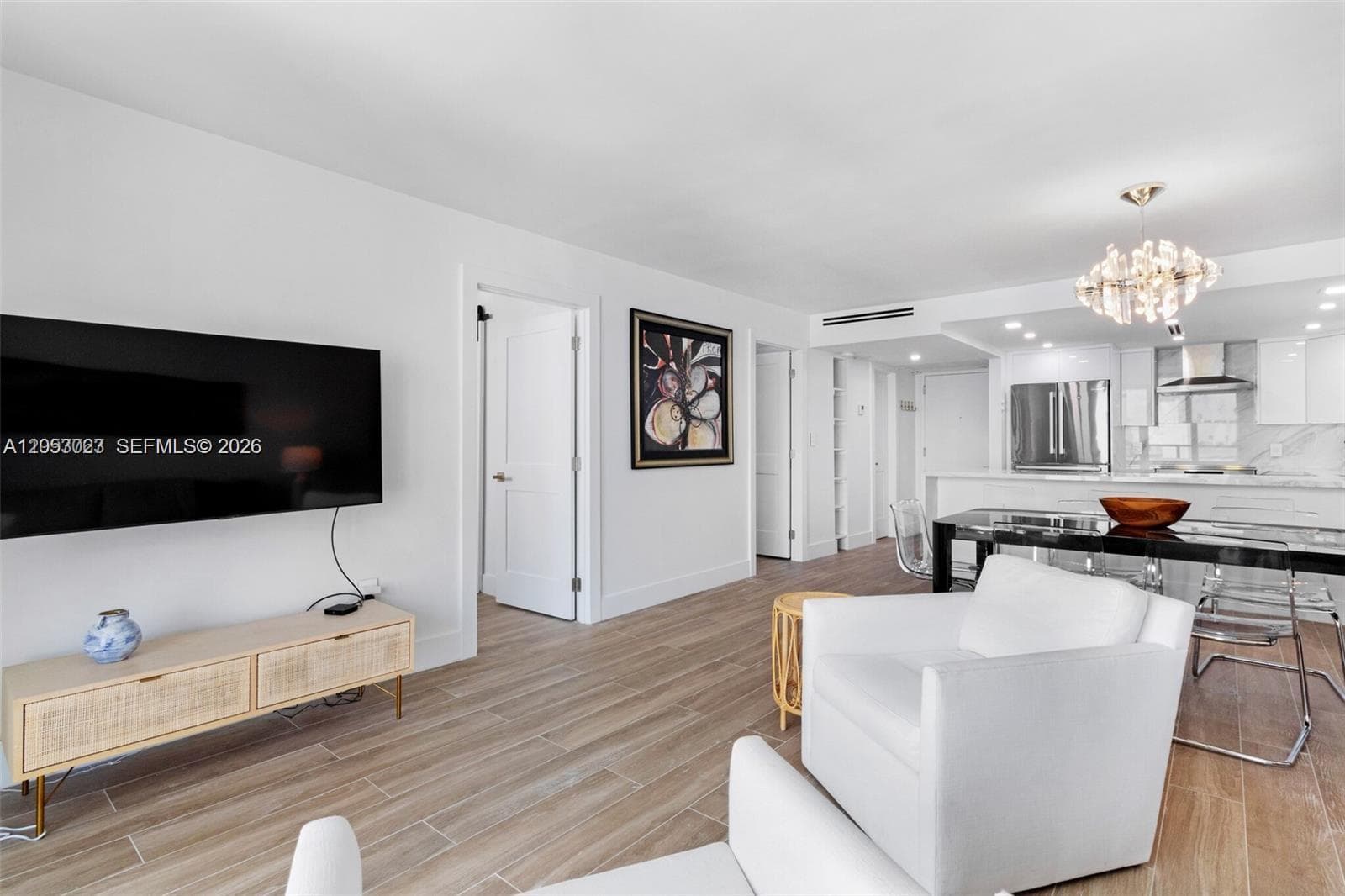 5701 Collins Ave 1707 photo 18