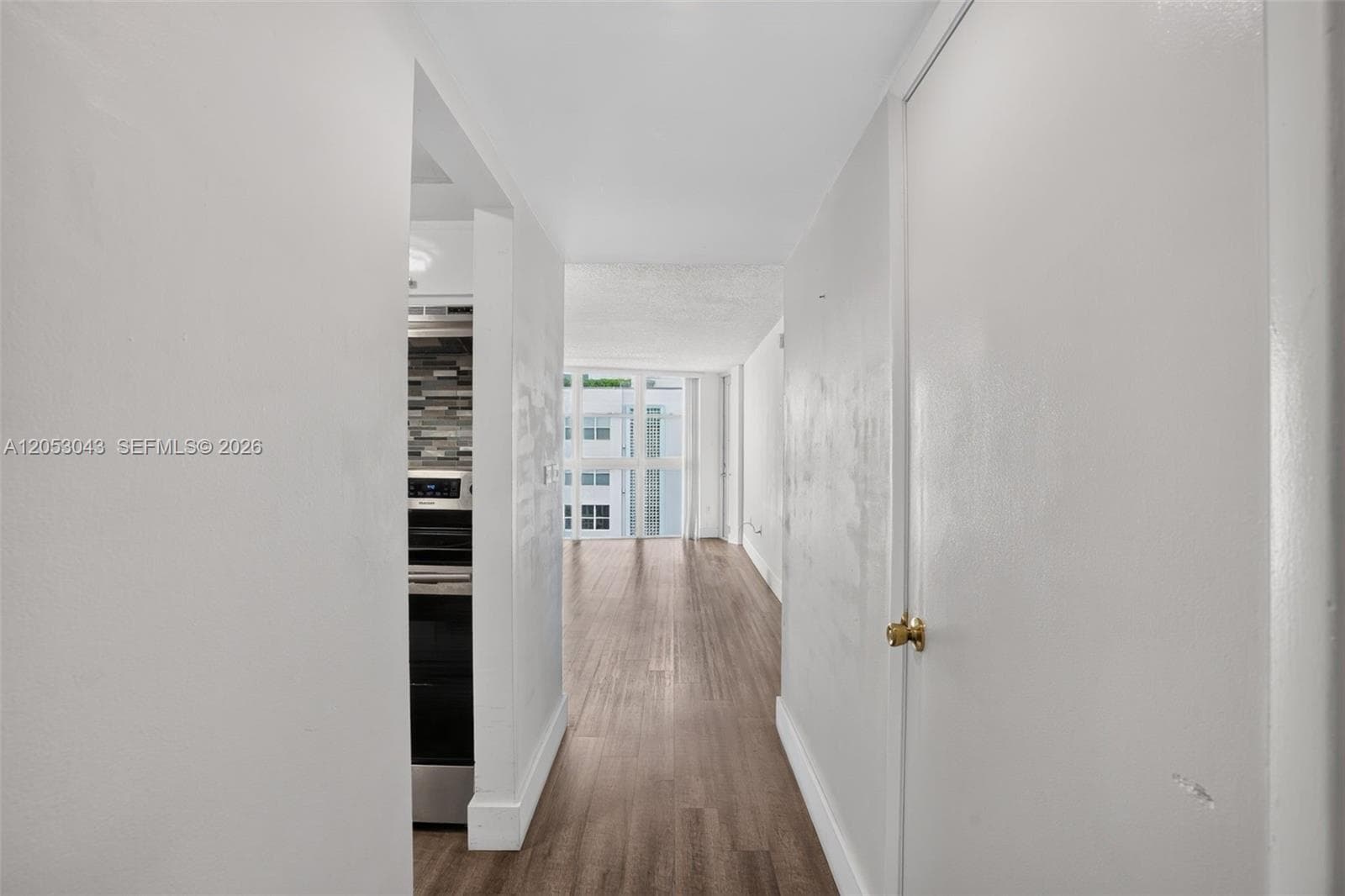 1228 West Ave #1405 5