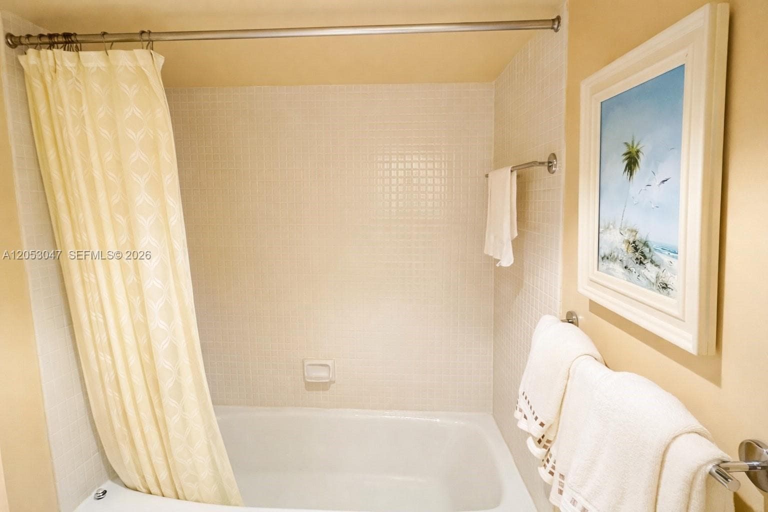 20505 E Country Club Dr 1033 photo 12