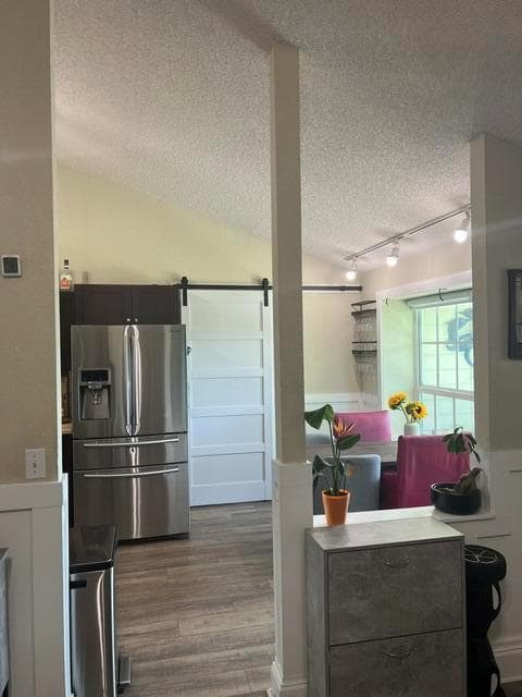 9145 Chrysanthemum Drive photo 12