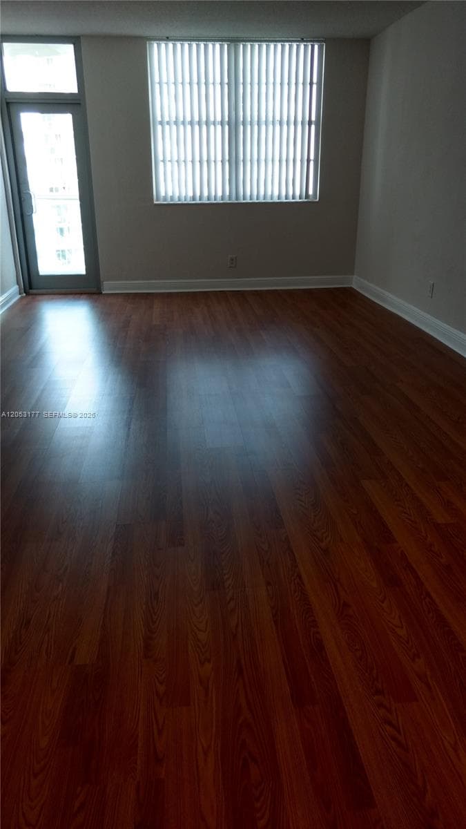19390 Collins Avenue 1014 photo 10