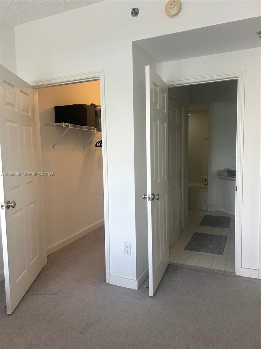3215 NE 184th St 14406 photo 14