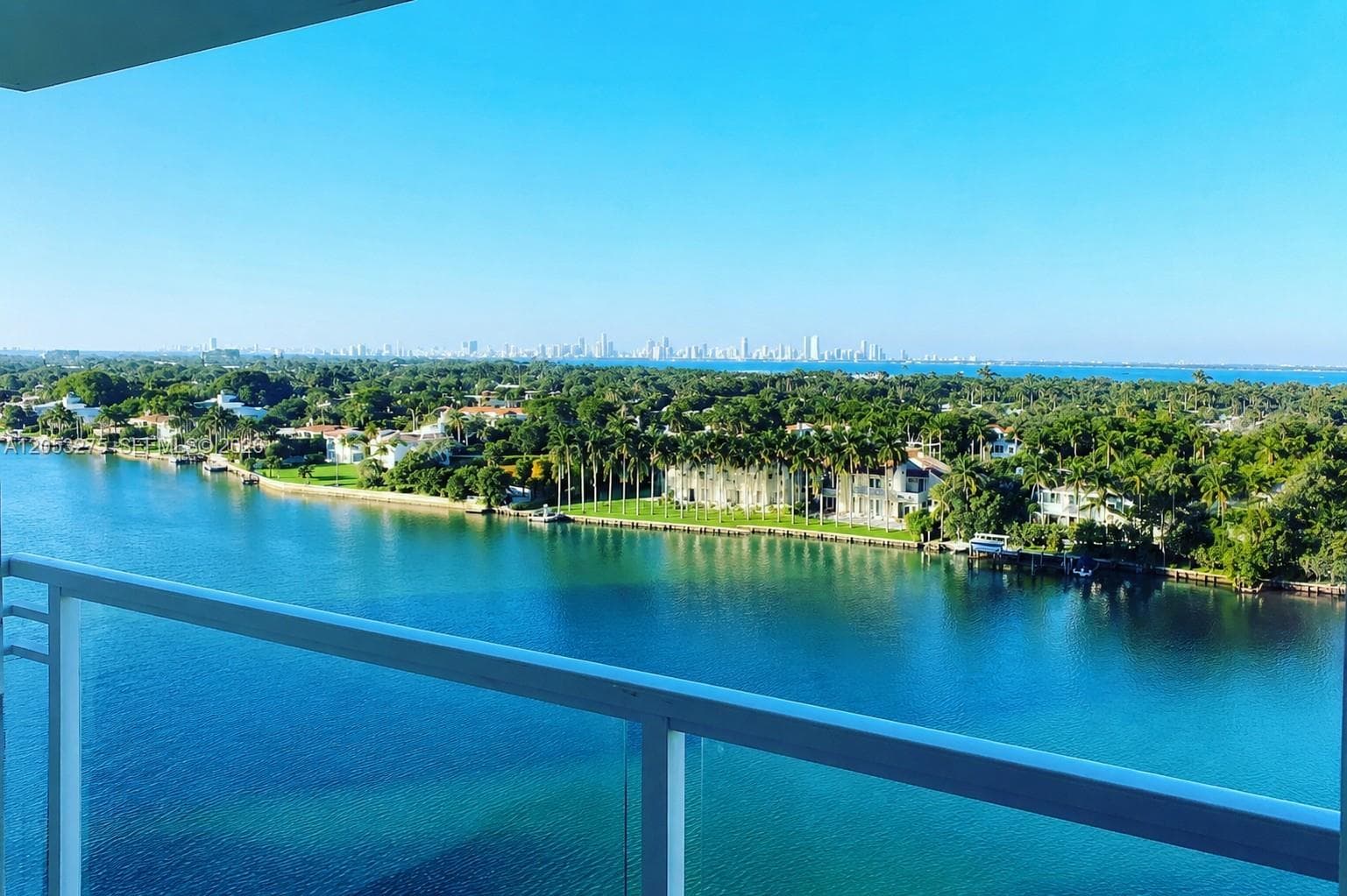 5600 Collins Ave 11L photo 6