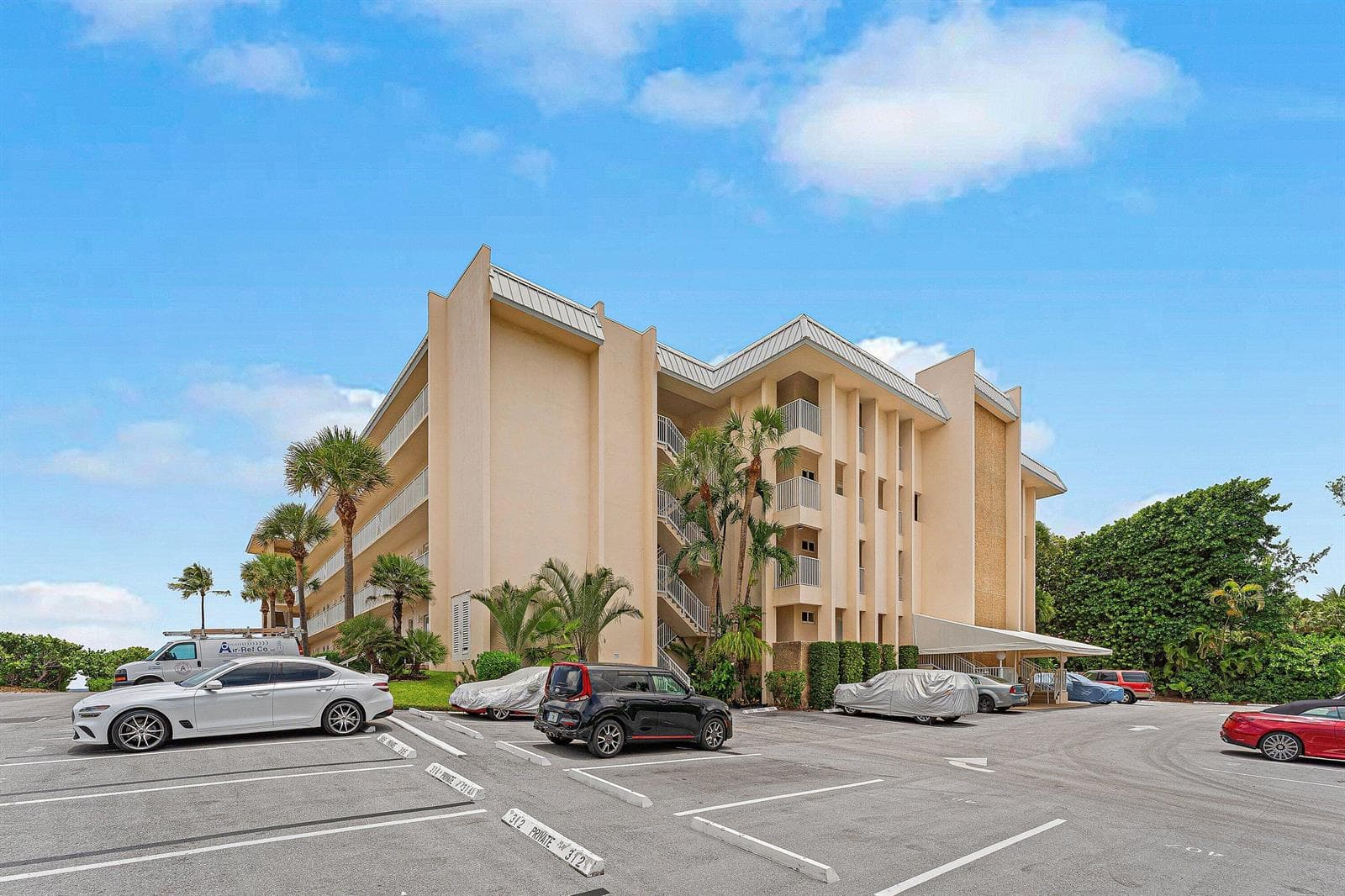 3851 N Ocean Boulevard N 403 photo 9