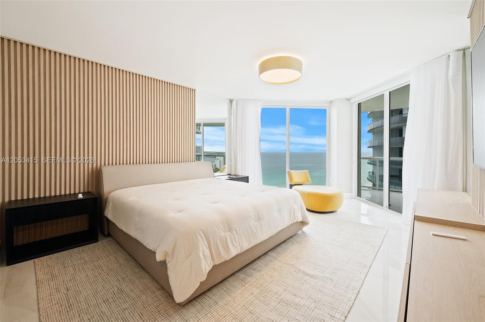 18671 Collins Ave 2103 photo 12
