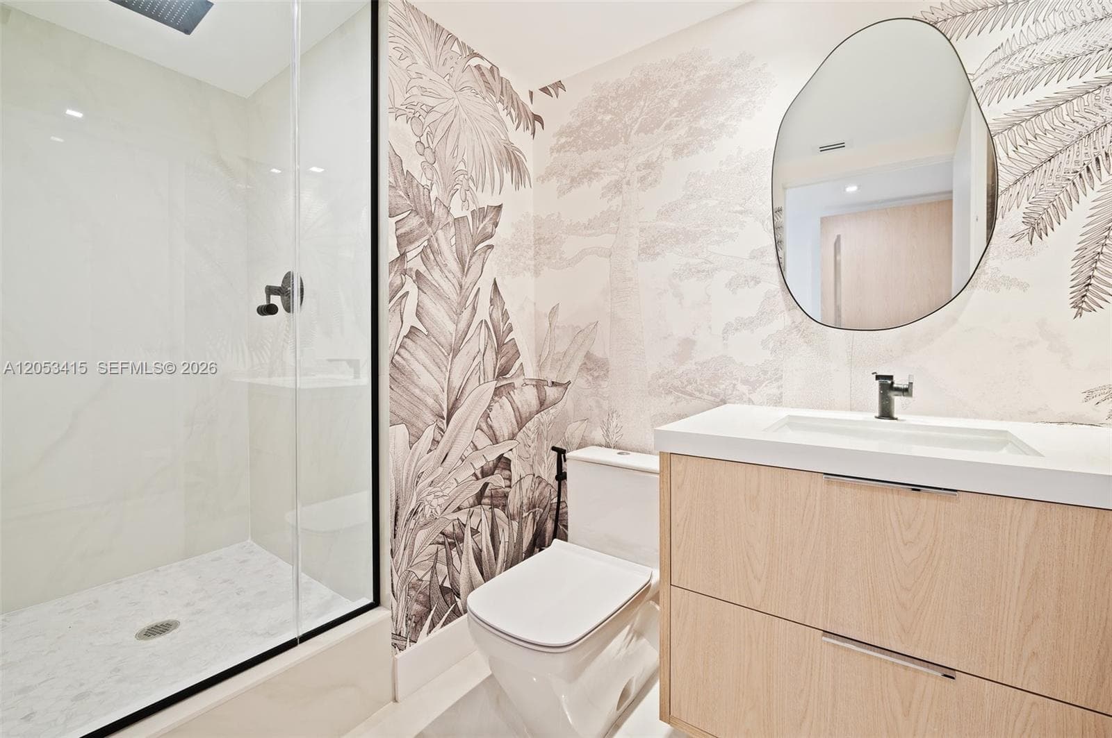 18671 Collins Ave 2103 photo 10