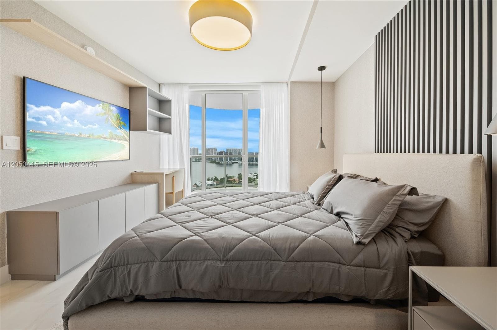 18671 Collins Ave 2103 photo 18