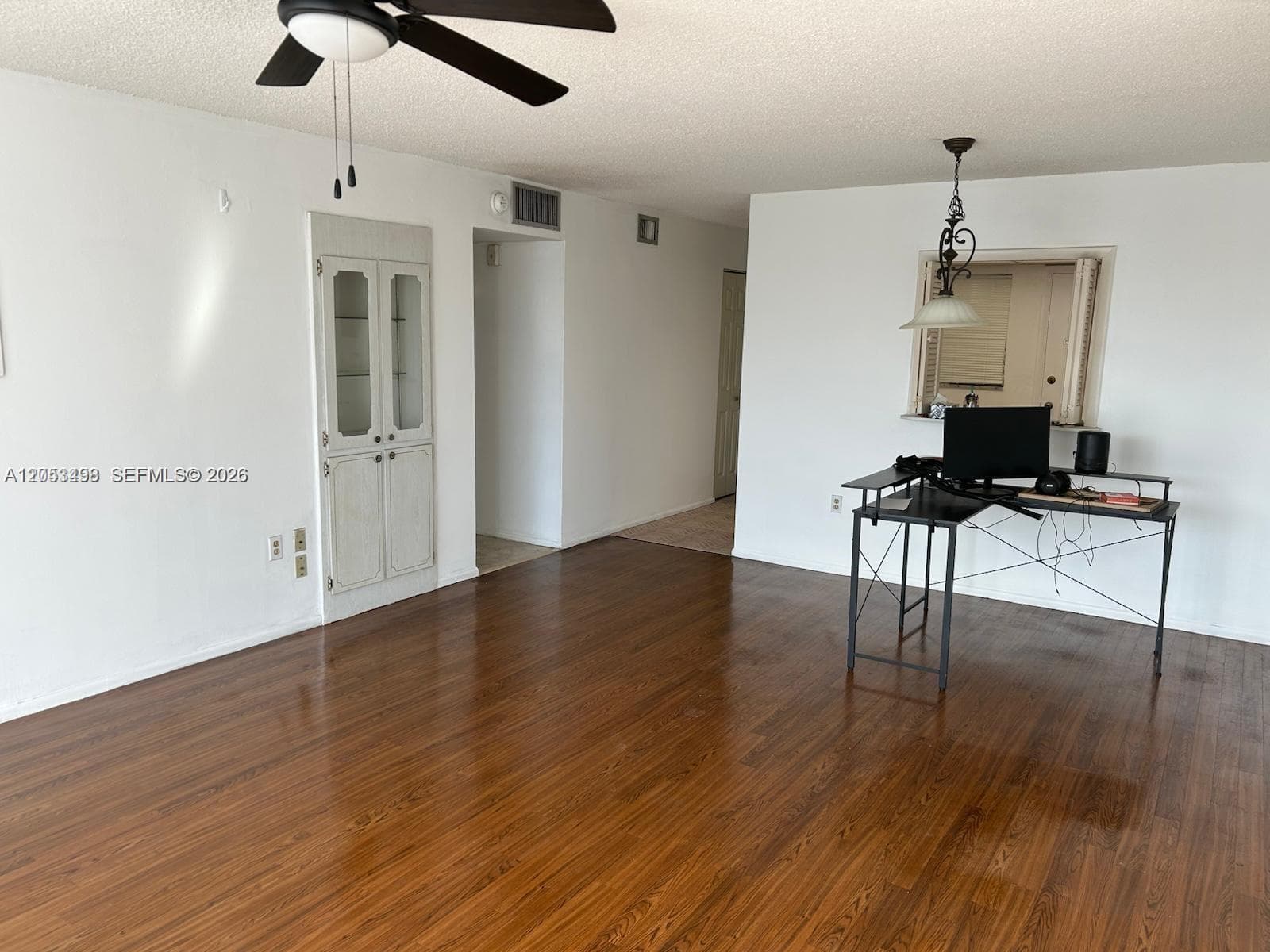 3750 NE 170th St 311 photo 9