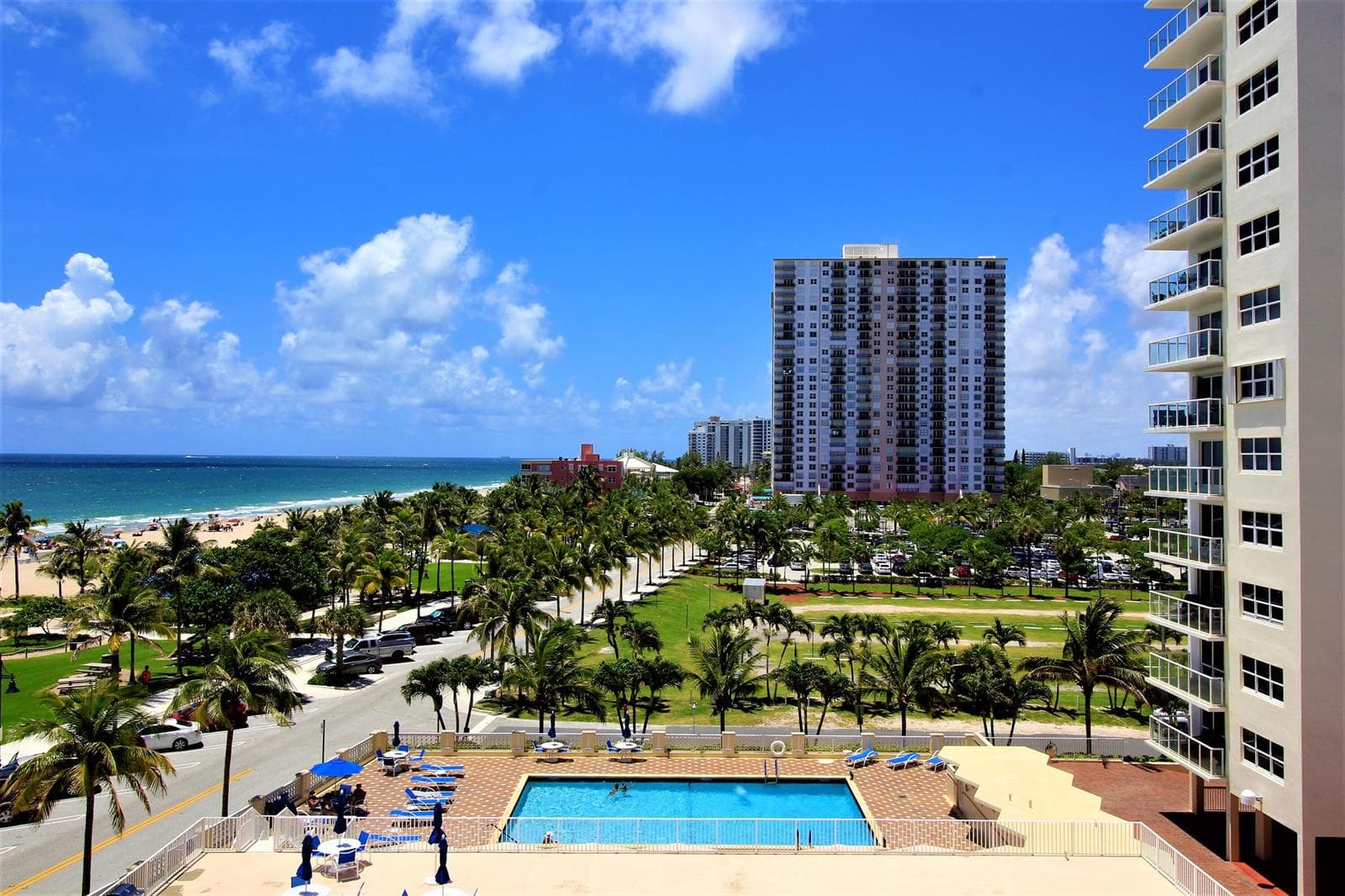 111 N POMPANO BEACH Boulevard 1611 photo 2
