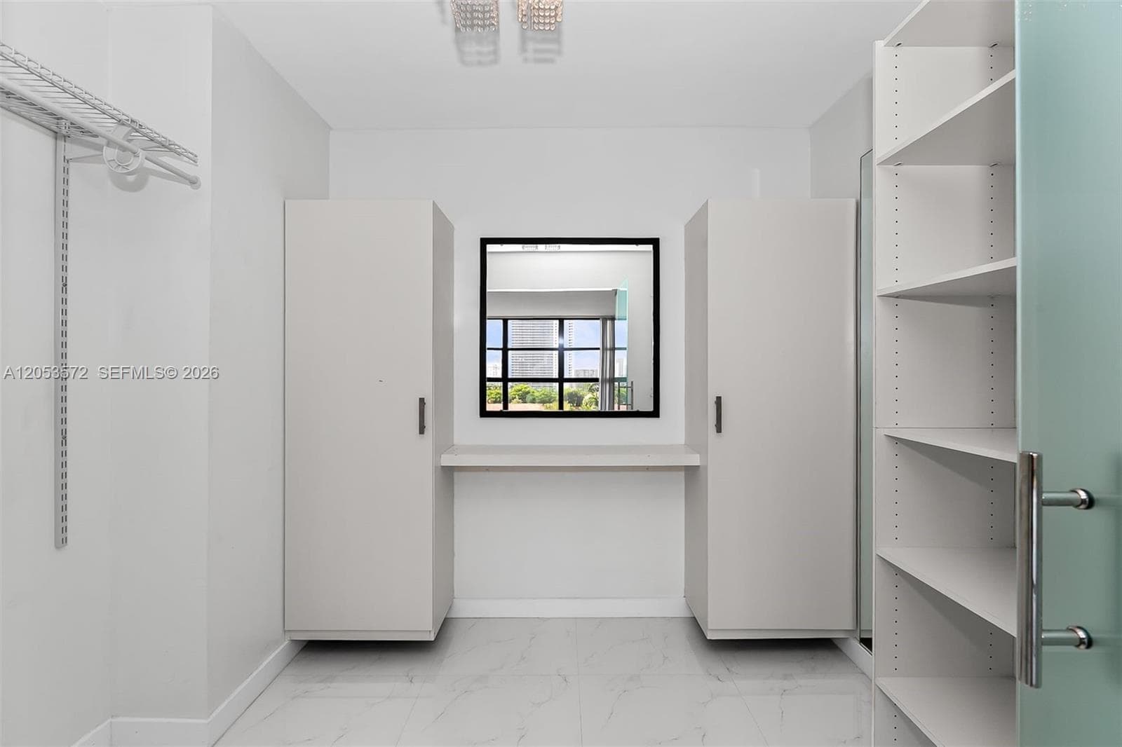 200 Leslie Dr 930 photo 16