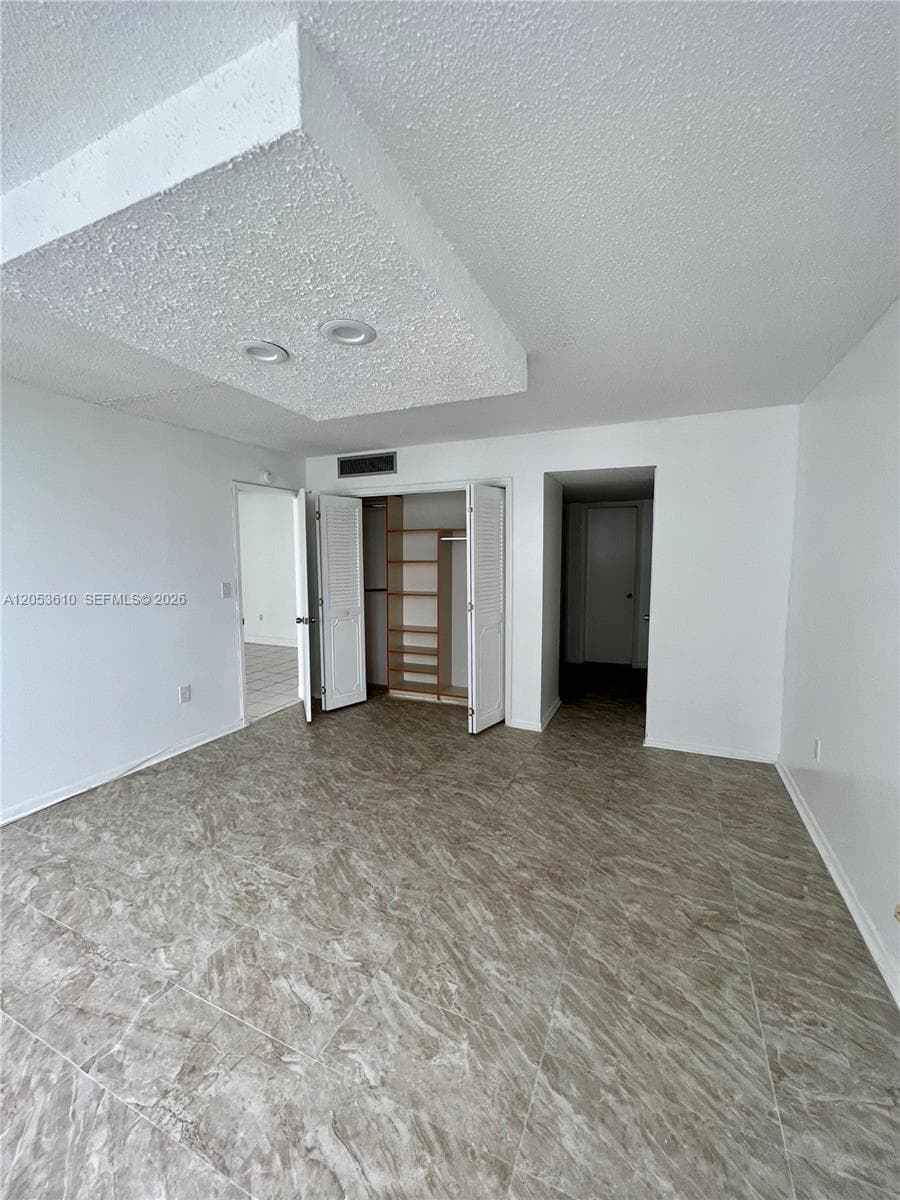 5838 Collins Ave 7E photo 15