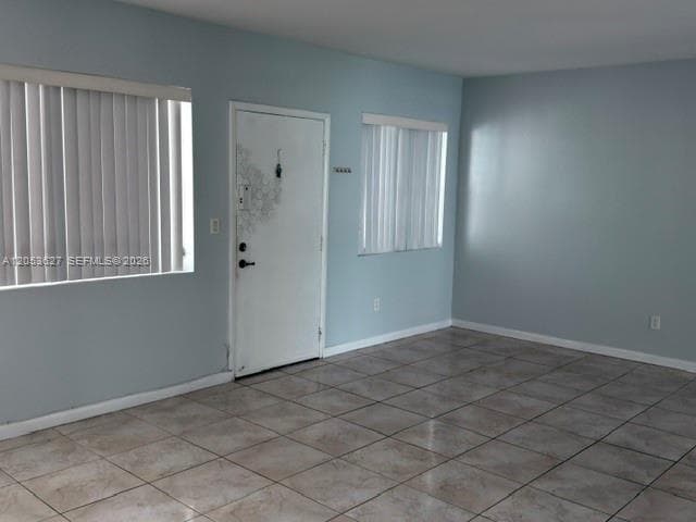 462 Golden Isles Dr 203 photo 7