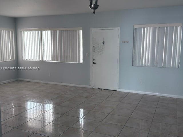 462 Golden Isles Dr #203 3