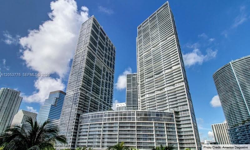 495 Brickell Ave 4105 photo 24