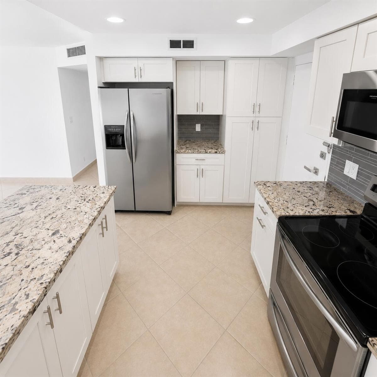 3700 E Galt Ocean Drive 1701 photo 12