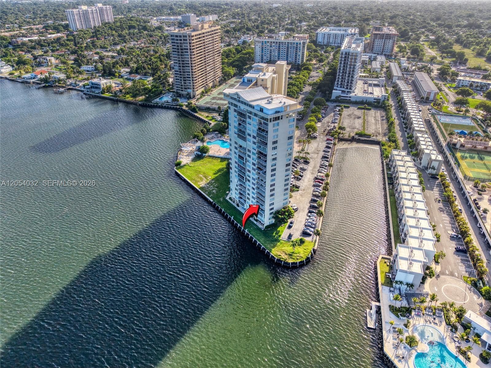 11111 Biscayne Blvd 5A photo 3