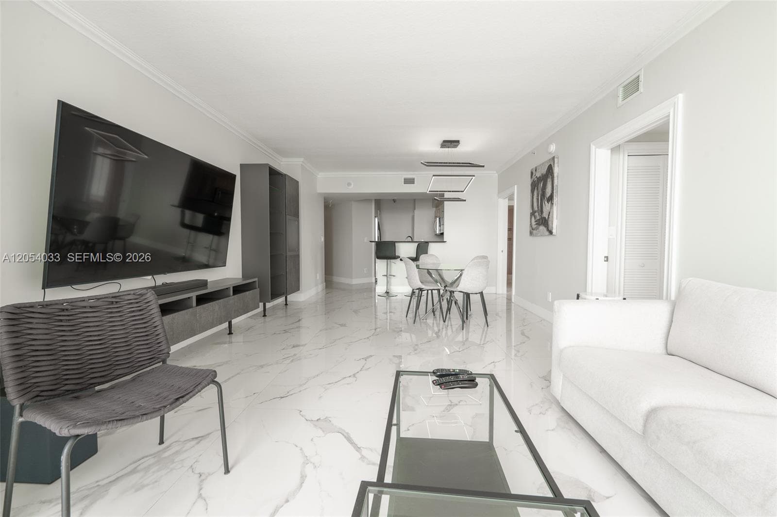 325 S Biscayne Blvd 3326 photo 6