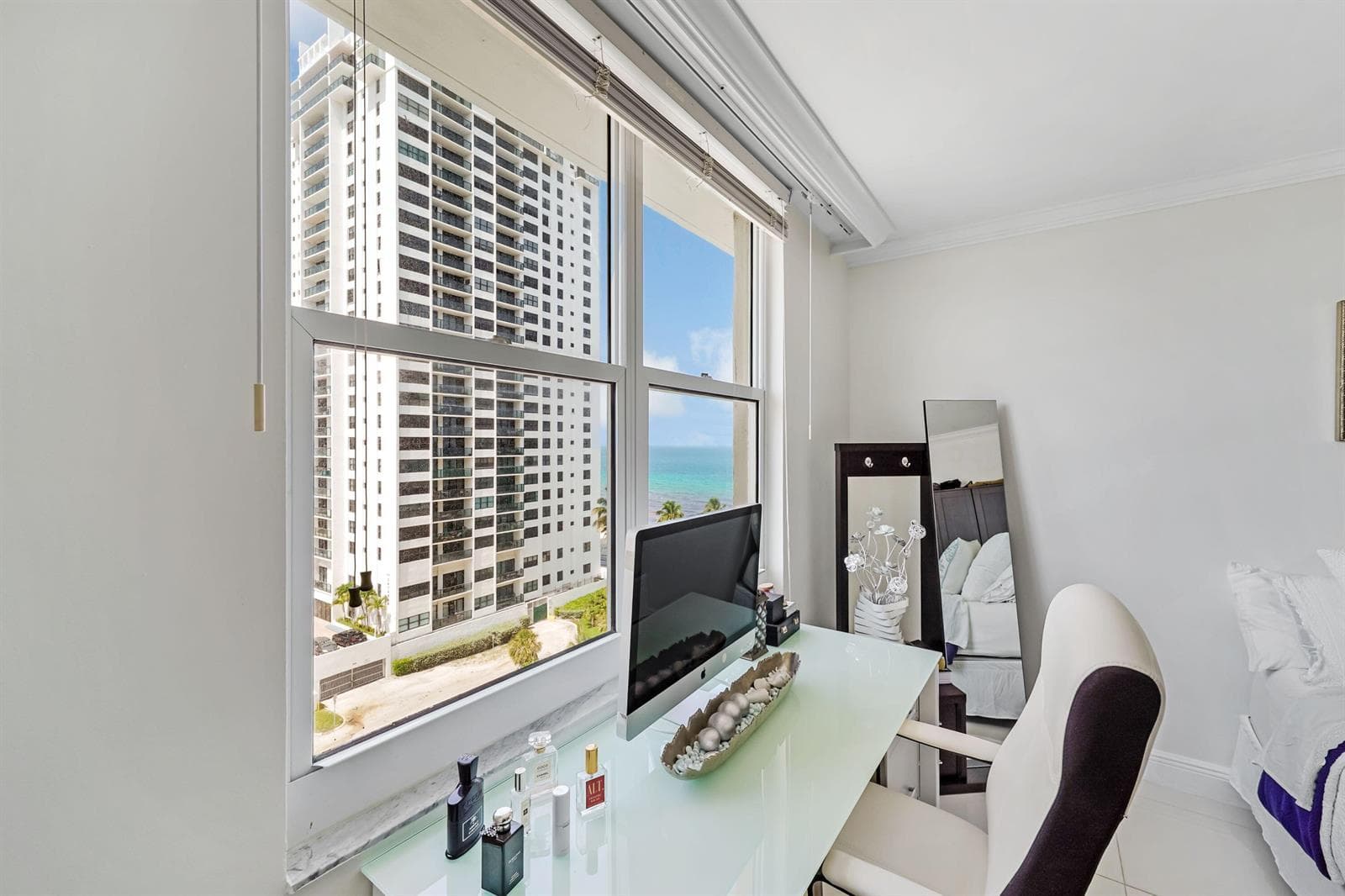 2501 S OCEAN Drive 939 photo 25