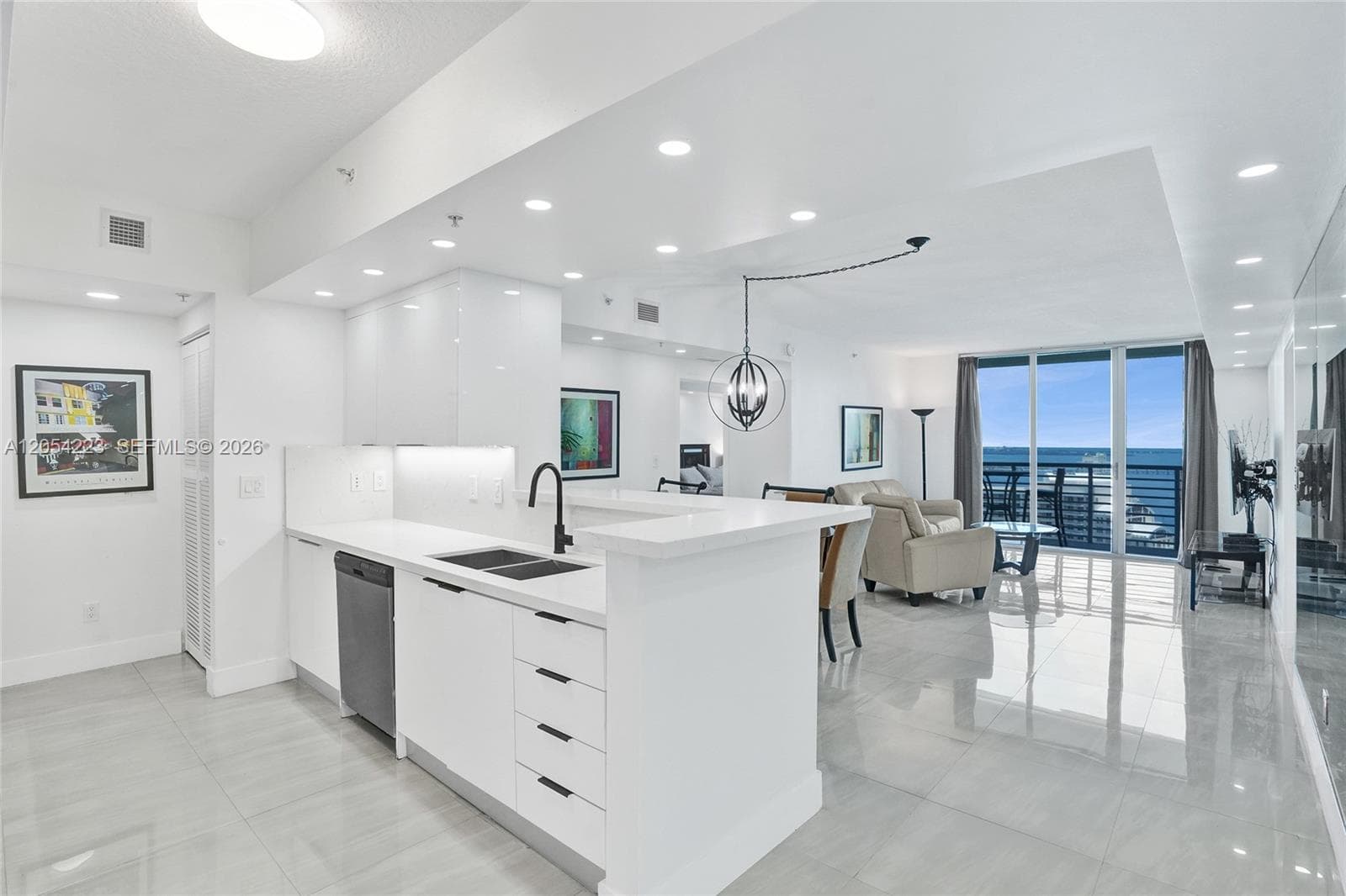 335 S Biscayne Blvd 3807 photo 10