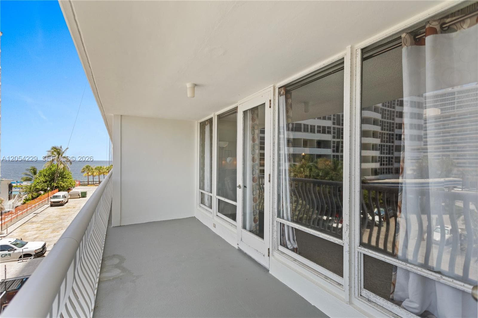 4020 Galt Ocean Dr 203 photo 13
