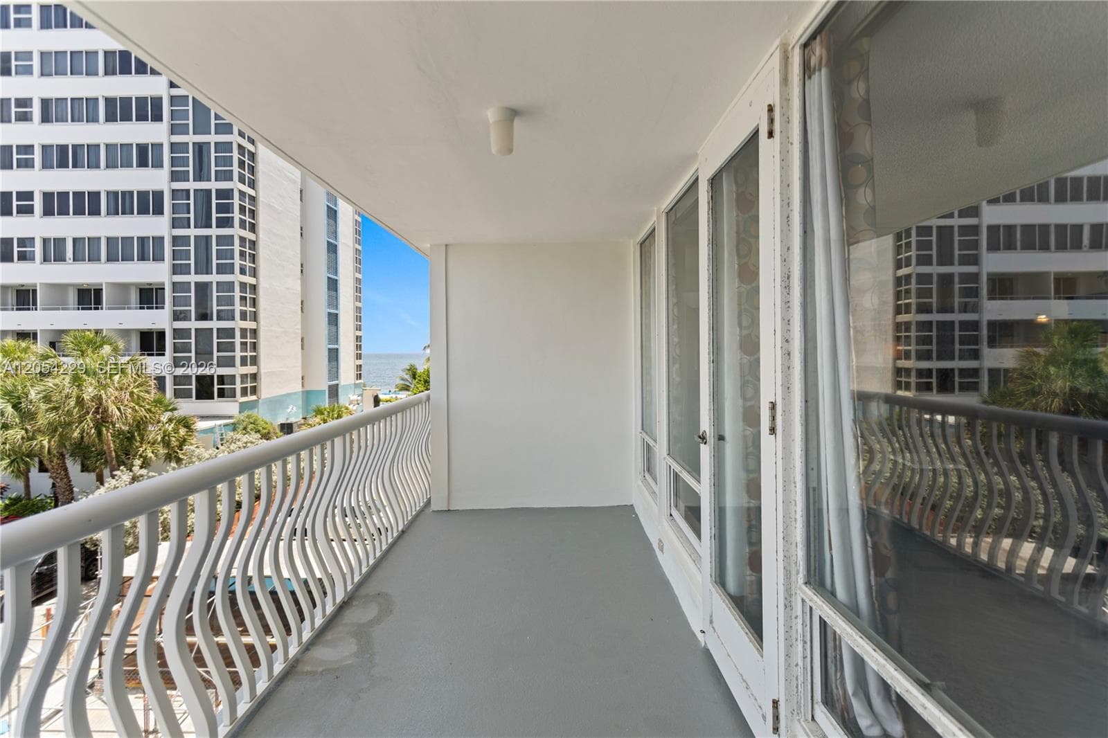 4020 Galt Ocean Dr 203 photo 12