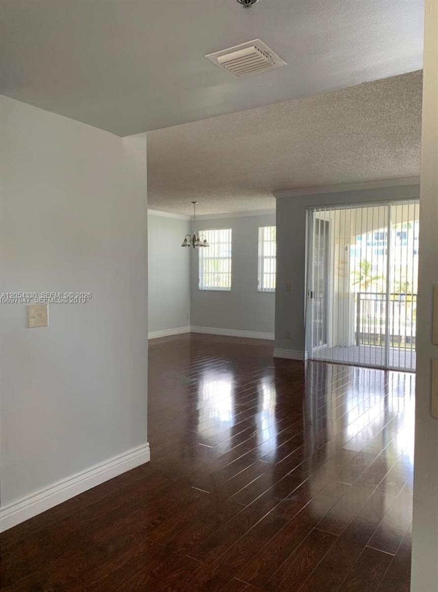 3175 NE 184th St 3302 photo 15