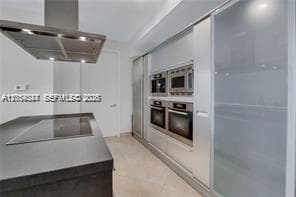 18201 Collins Ave PH5502 photo 6