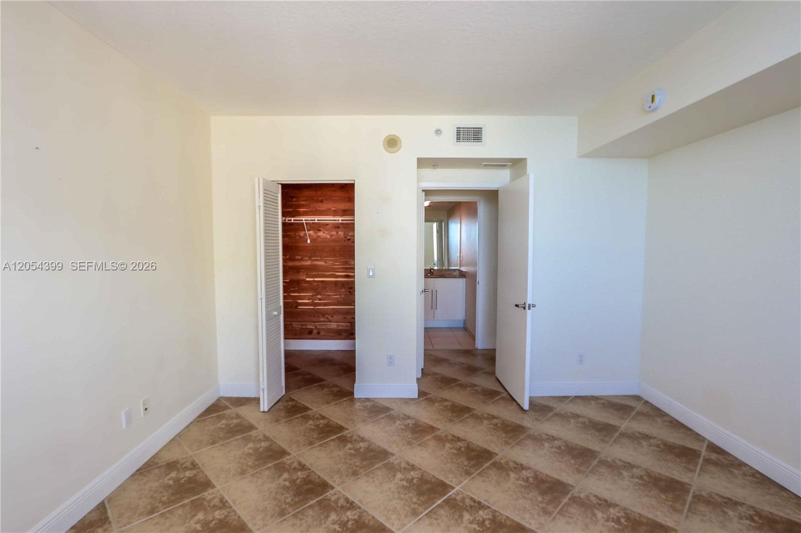 335 S Biscayne Blvd 3510 photo 13