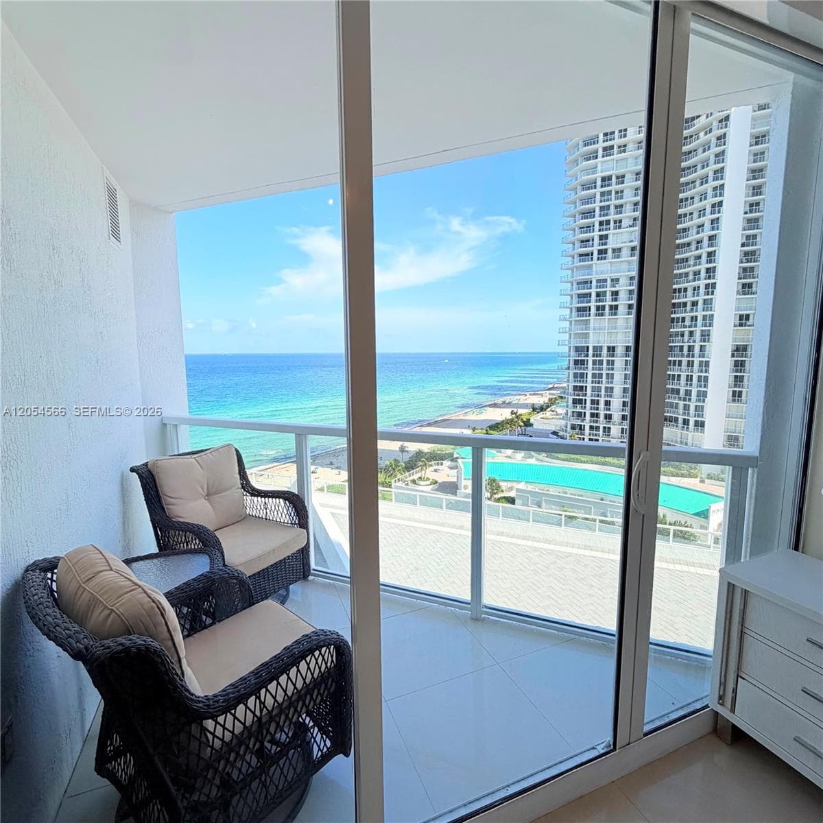 16699 Collins Ave 1410 photo 5