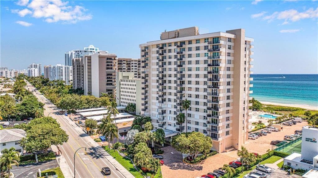 1900 S Ocean Boulevard Apt 6j photo 14