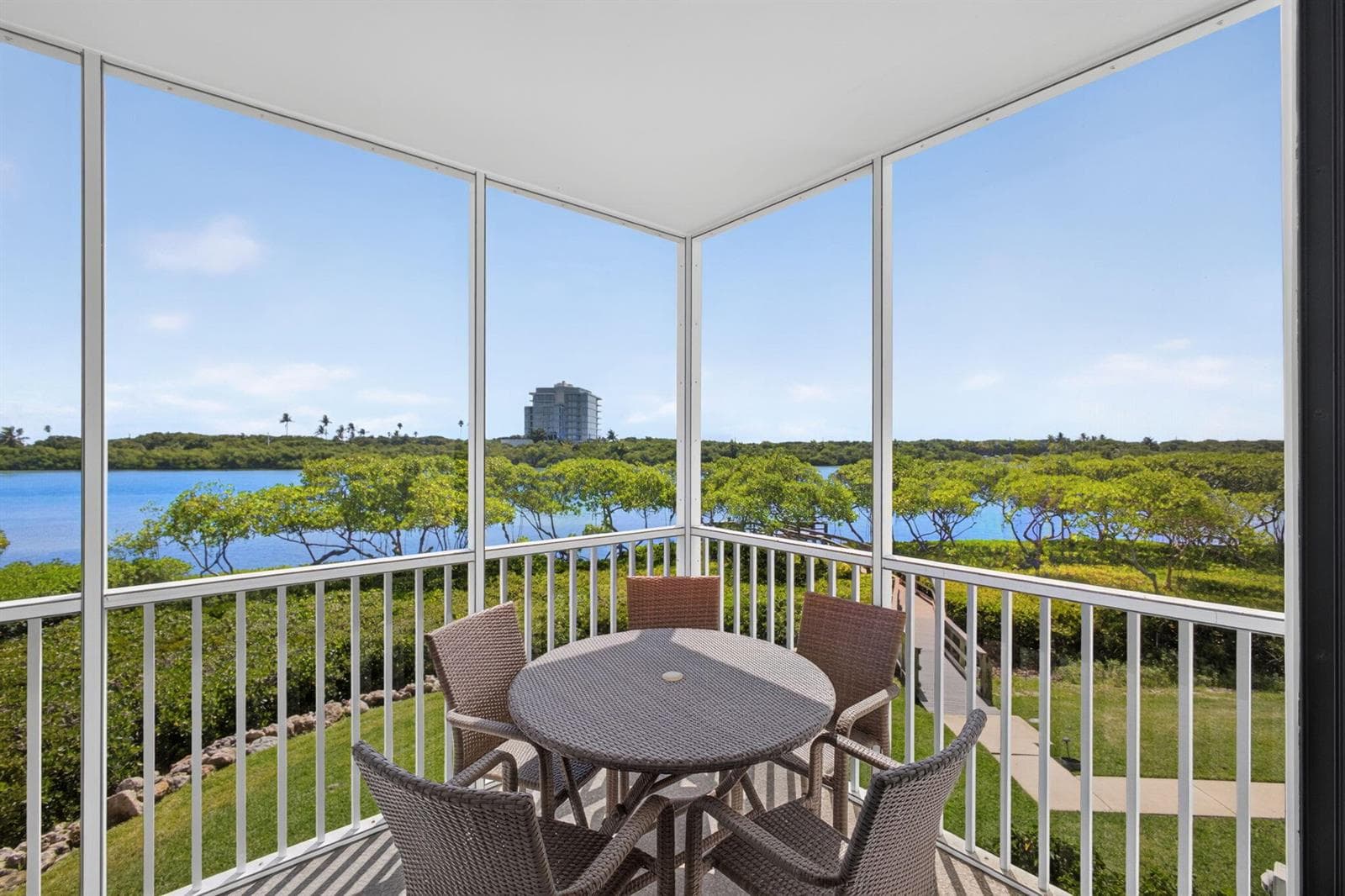 200 Waterway Road 206 photo 23