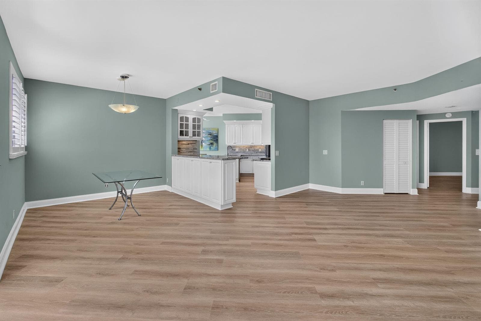 200 Waterway Road 206 photo 6