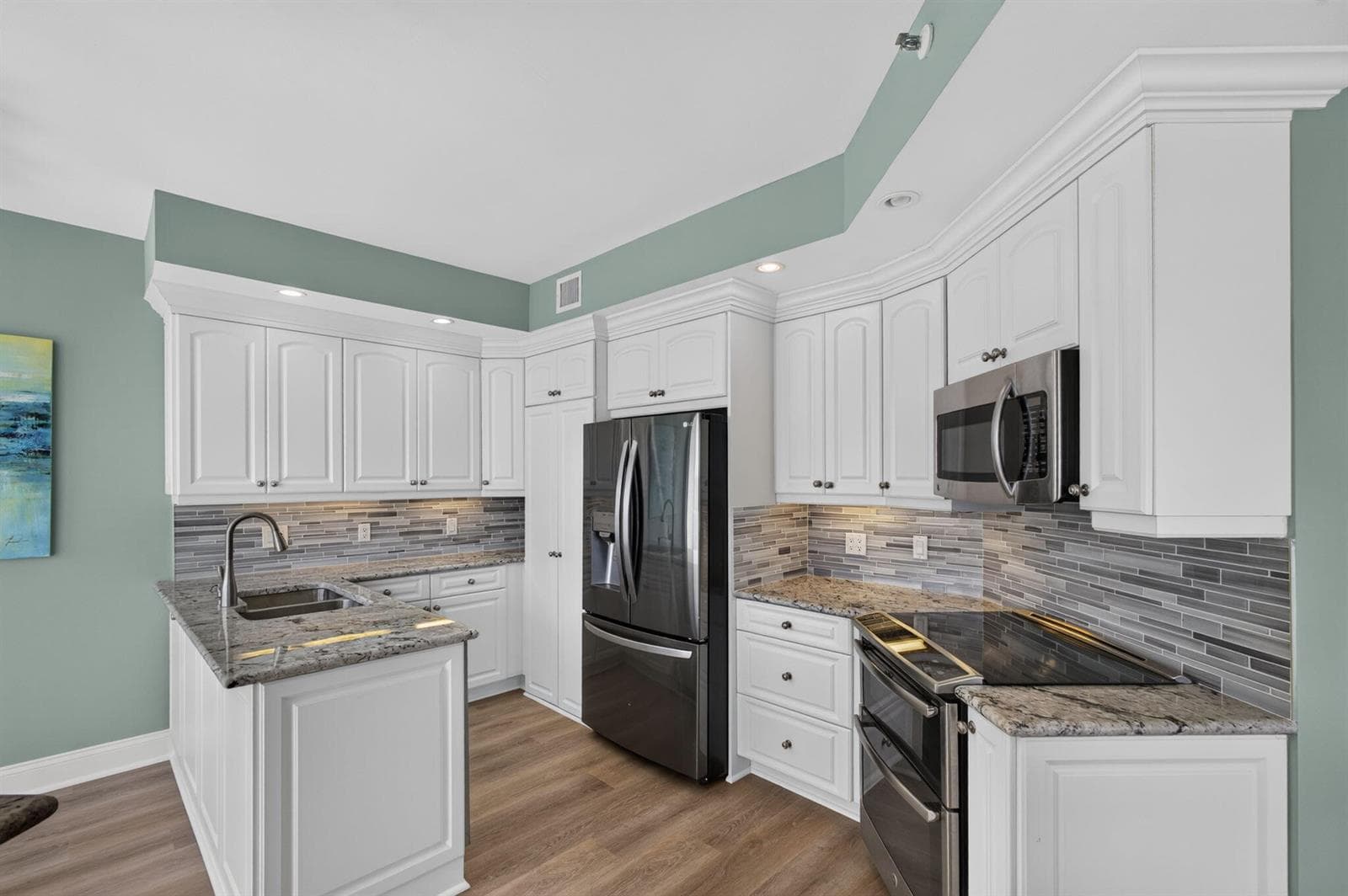 200 Waterway Road 206 photo 7