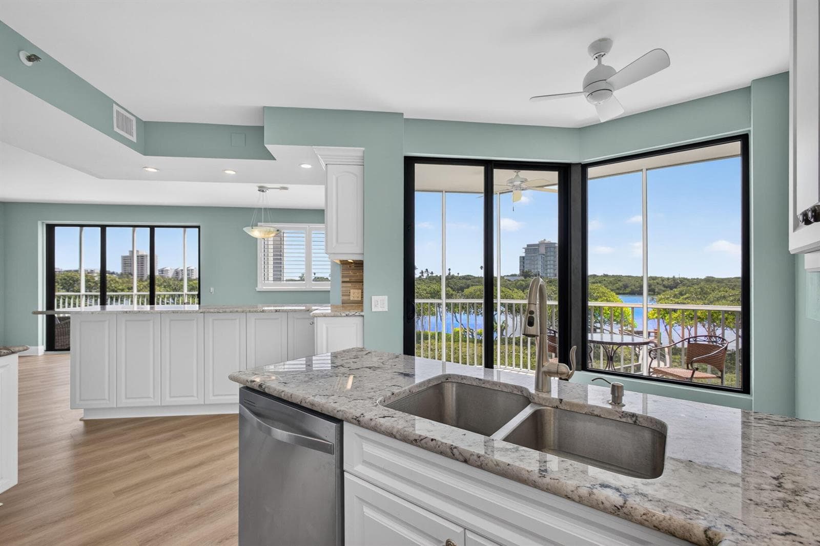 200 Waterway Road #206 5