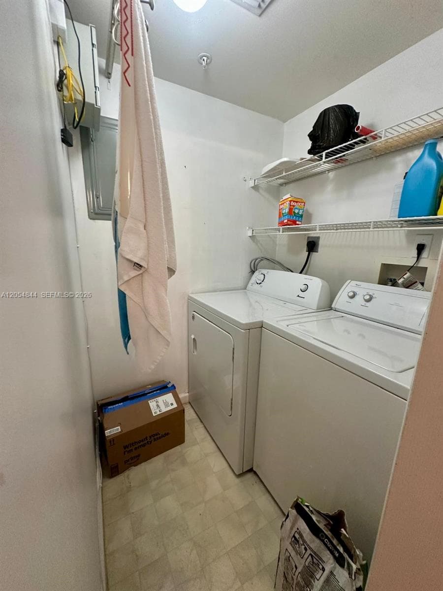17150 N Bay Rd 2412 photo 17