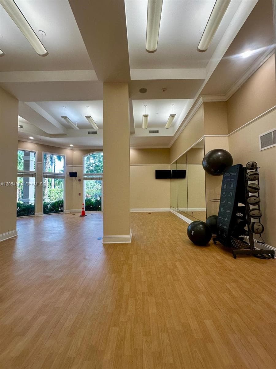 17150 N Bay Rd 2412 photo 22