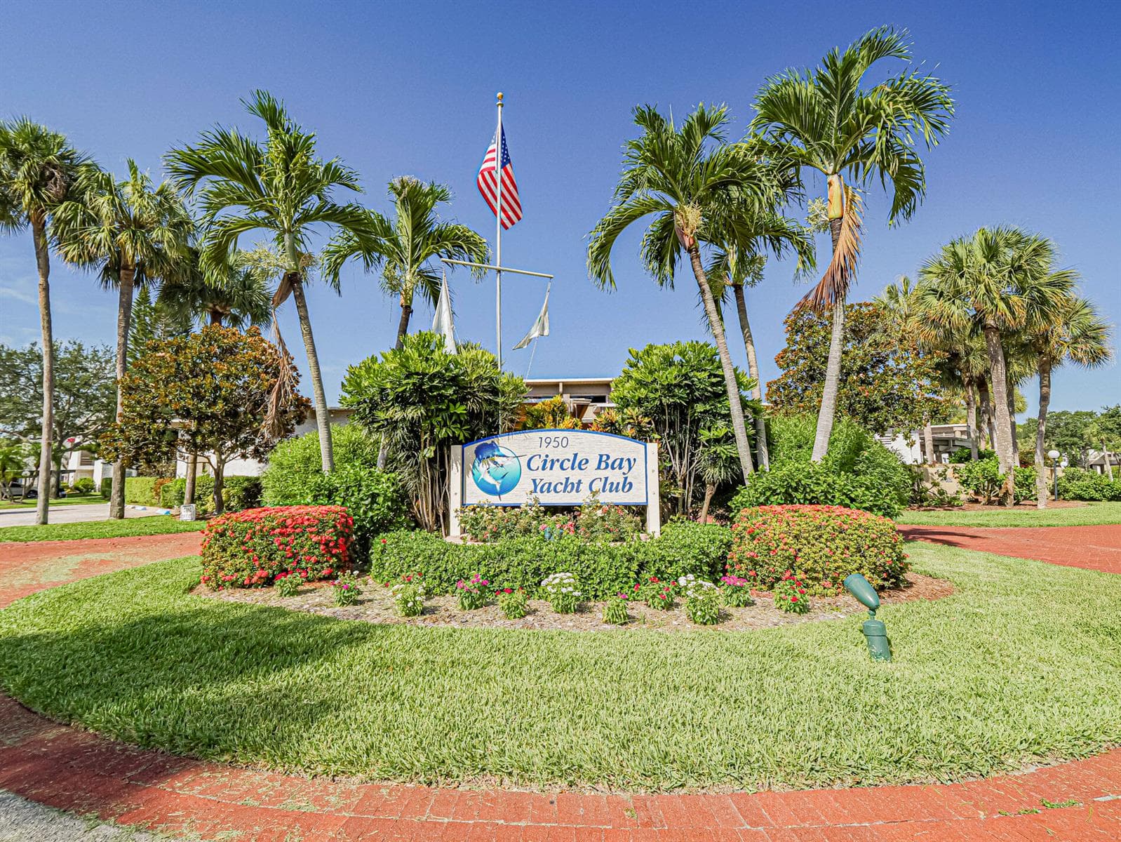 1950 SW Palm City Road 2