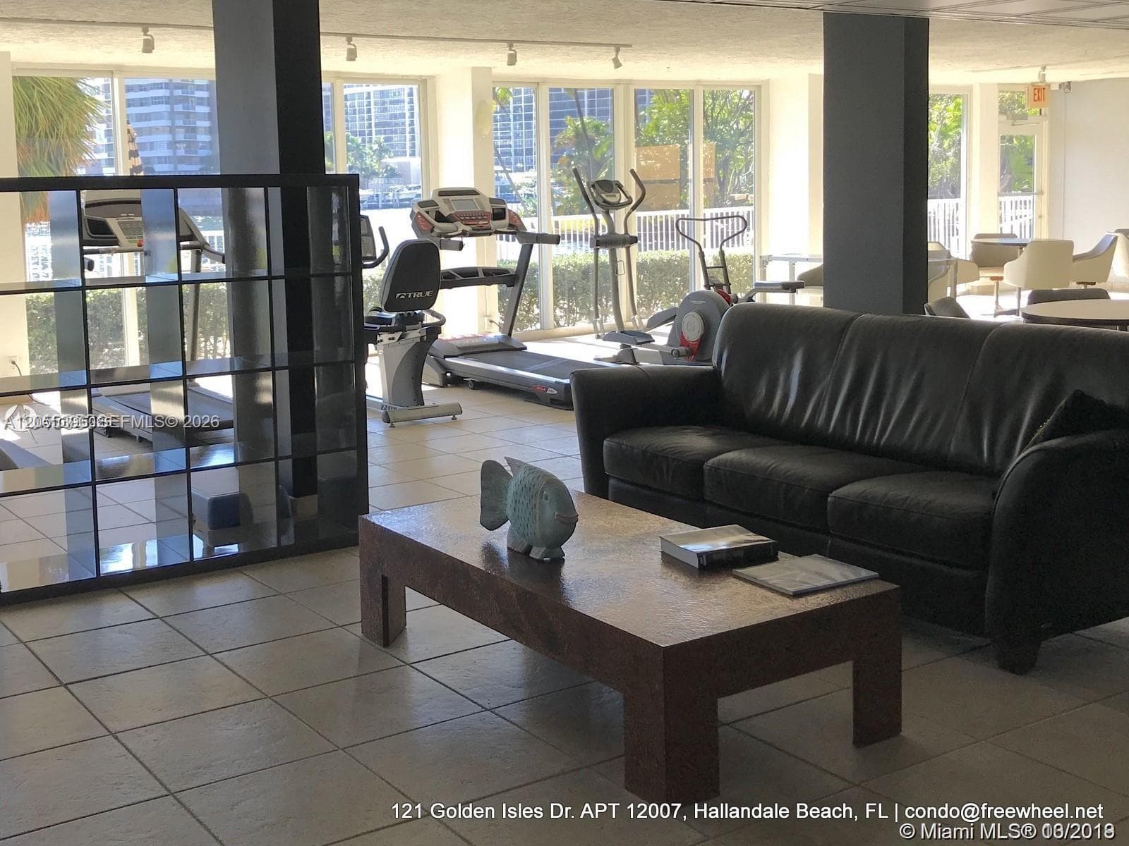 121 Golden Isles Dr 407 photo 24