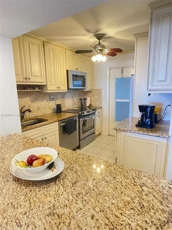 1630 N Ocean Blvd 1213 photo 9