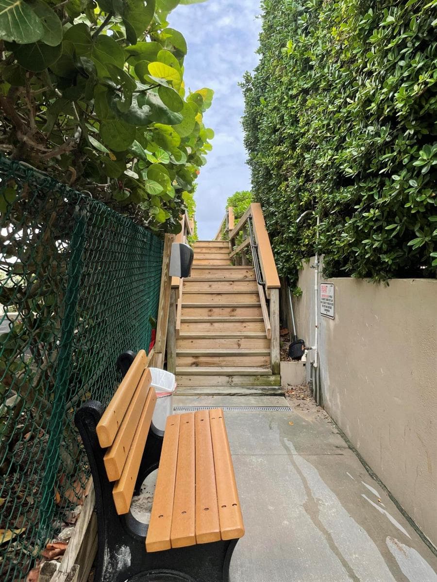 3605 S Ocean Boulevard 311 photo 24