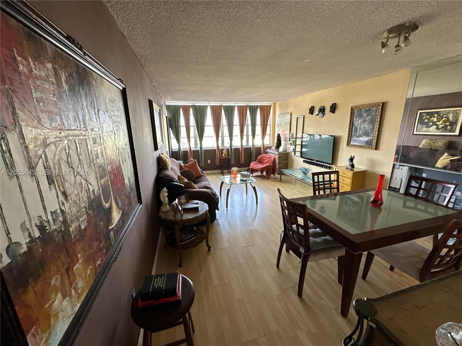 1301 NE Miami Gardens Dr 1403W photo 4