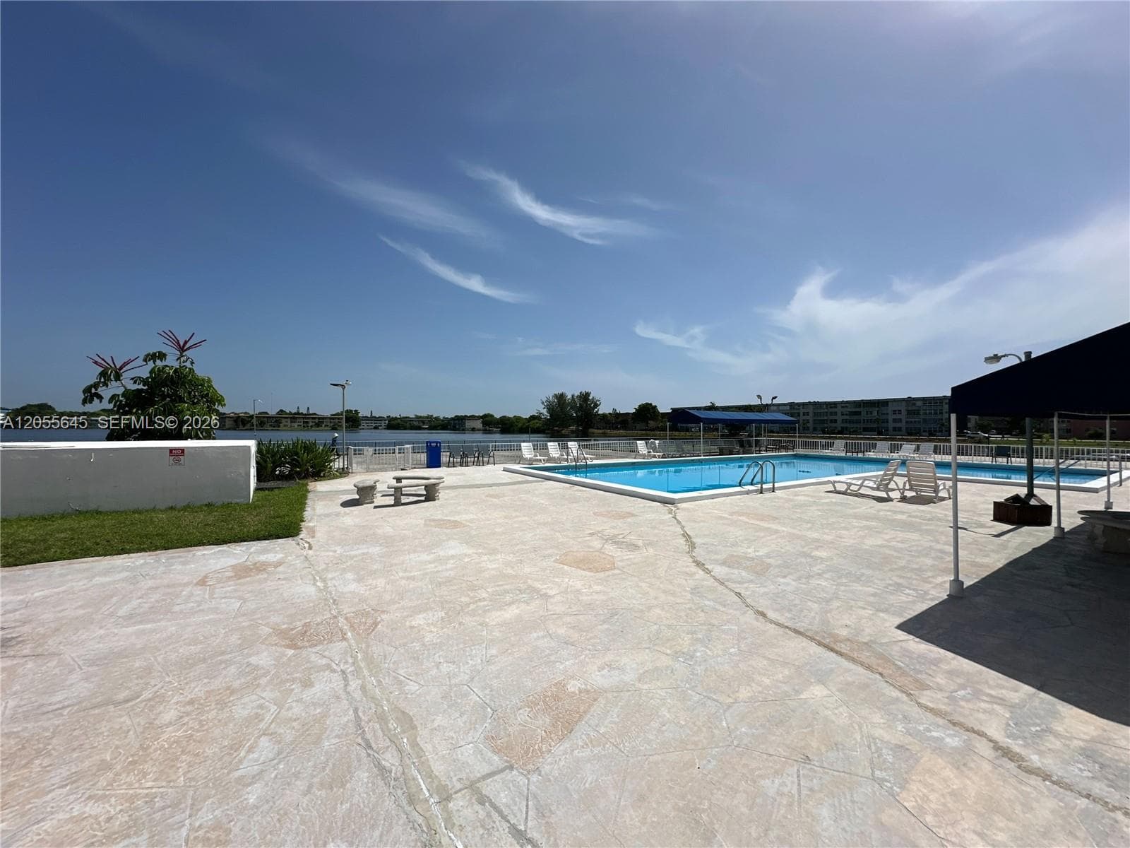 1301 NE Miami Gardens Dr 1403W photo 25