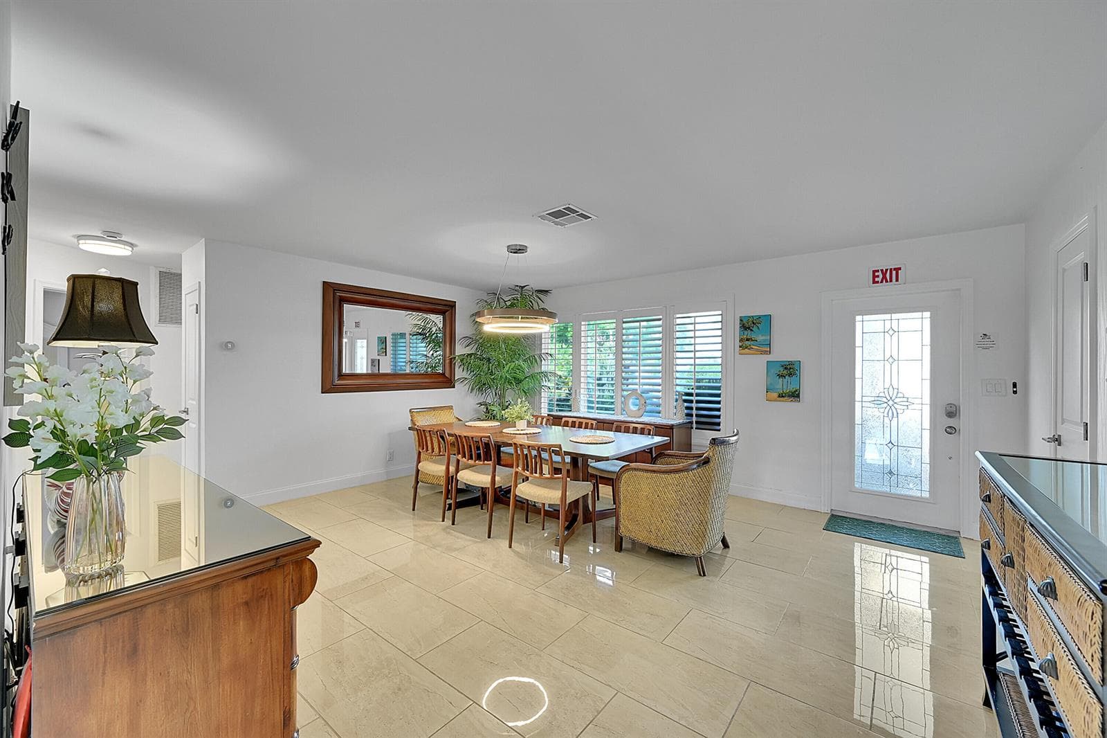 1080 SE 9TH Avenue photo 13