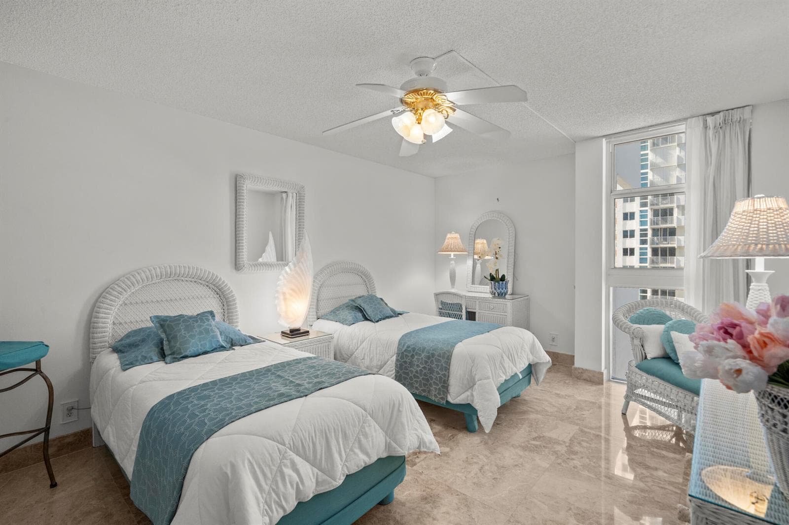 1370 S OCEAN Boulevard 905 photo 13